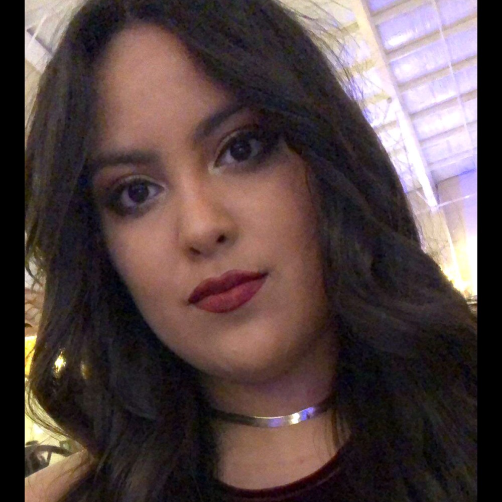 Meet your Posher, Aylin